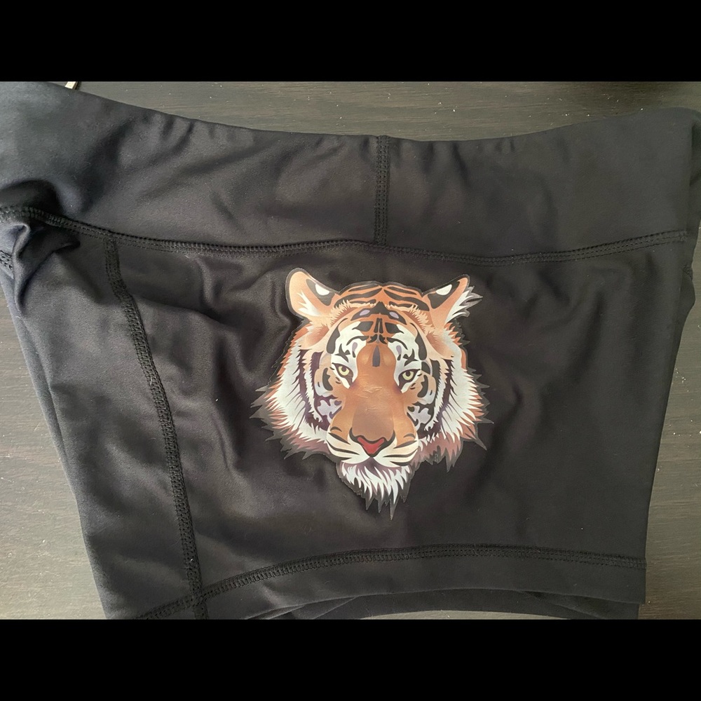KFT BRAND Get Going 2.5 Lined Shorts- Tiger Large
